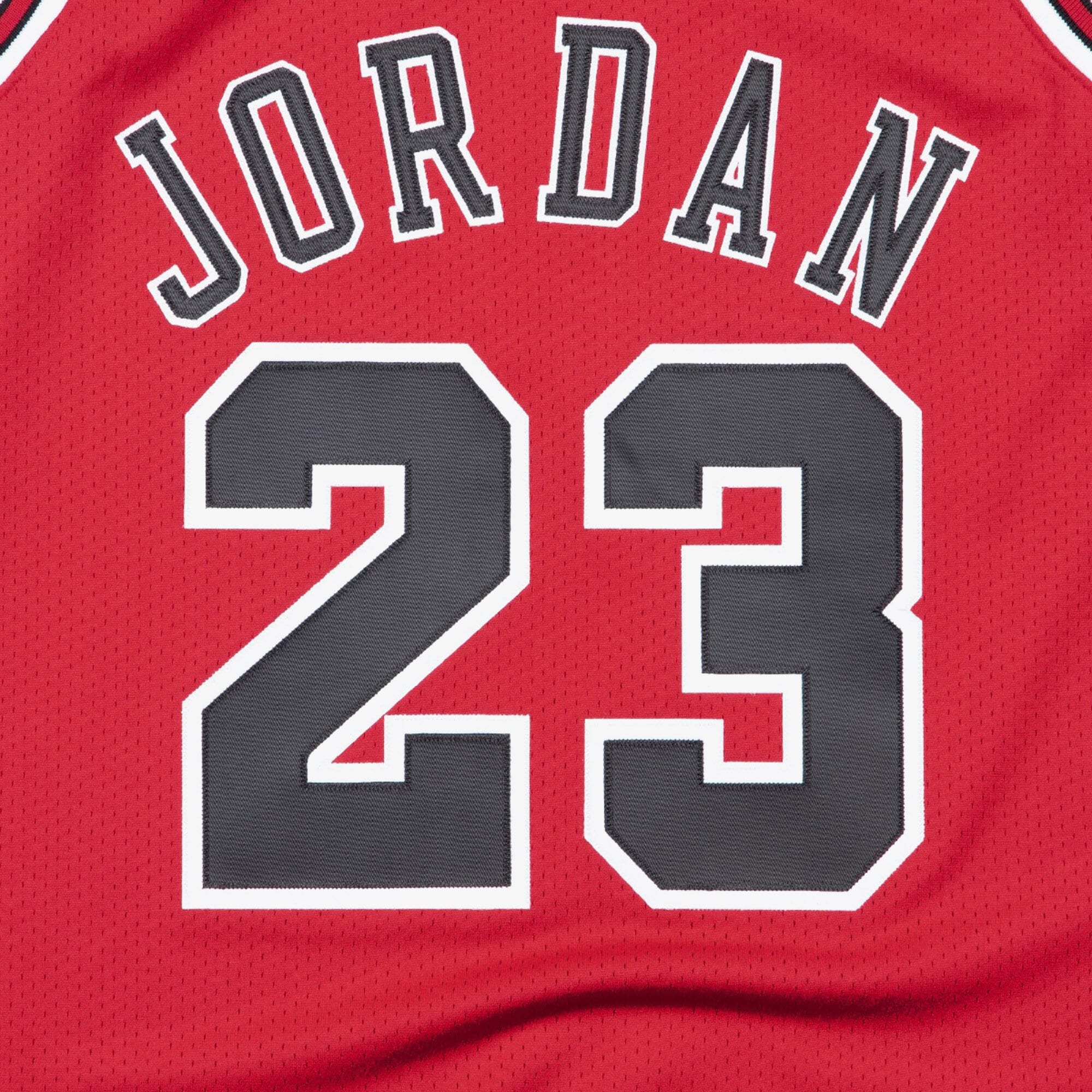 Chicago Bulls Mitchell & Ness Authentic Jersey Road Finals Michael Jordan 1997-98