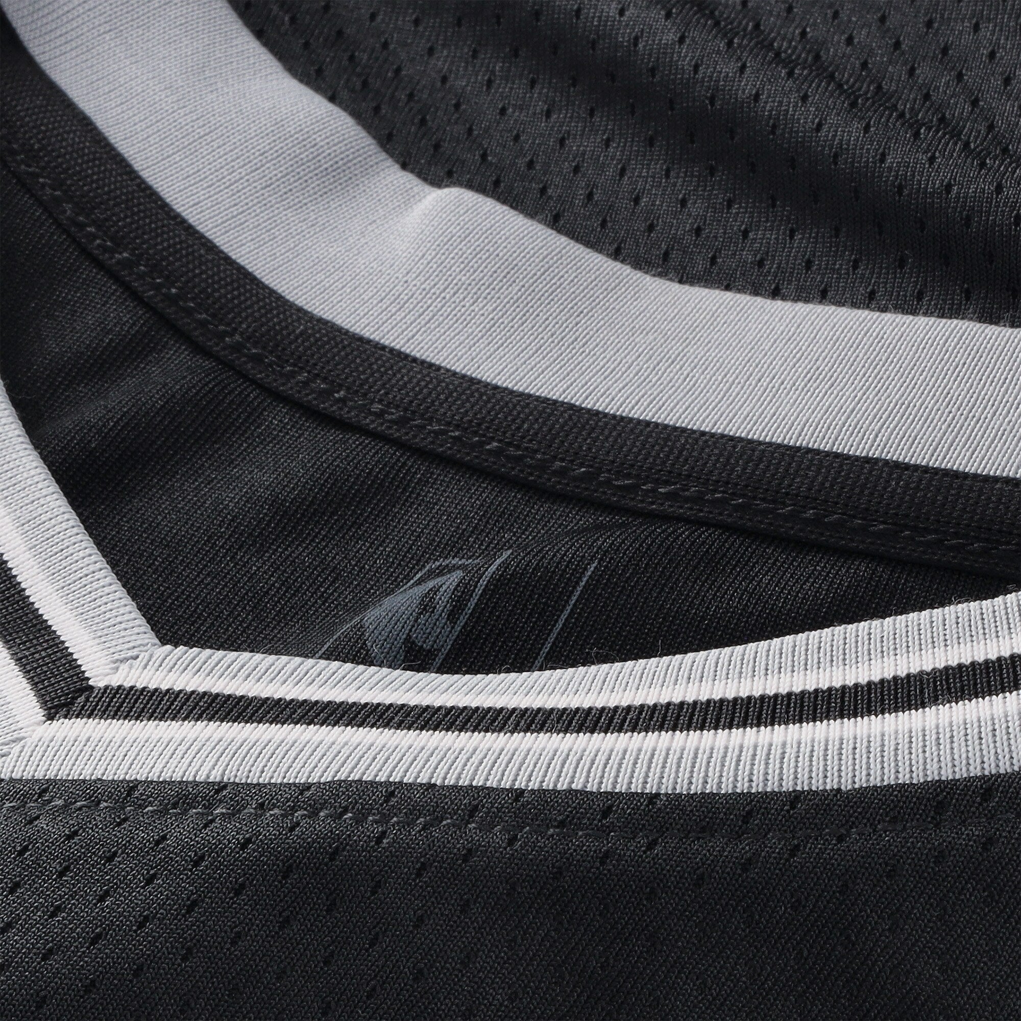 San Antonio Spurs Nike Icon Jersey - Jeremy Sochan- Unisex