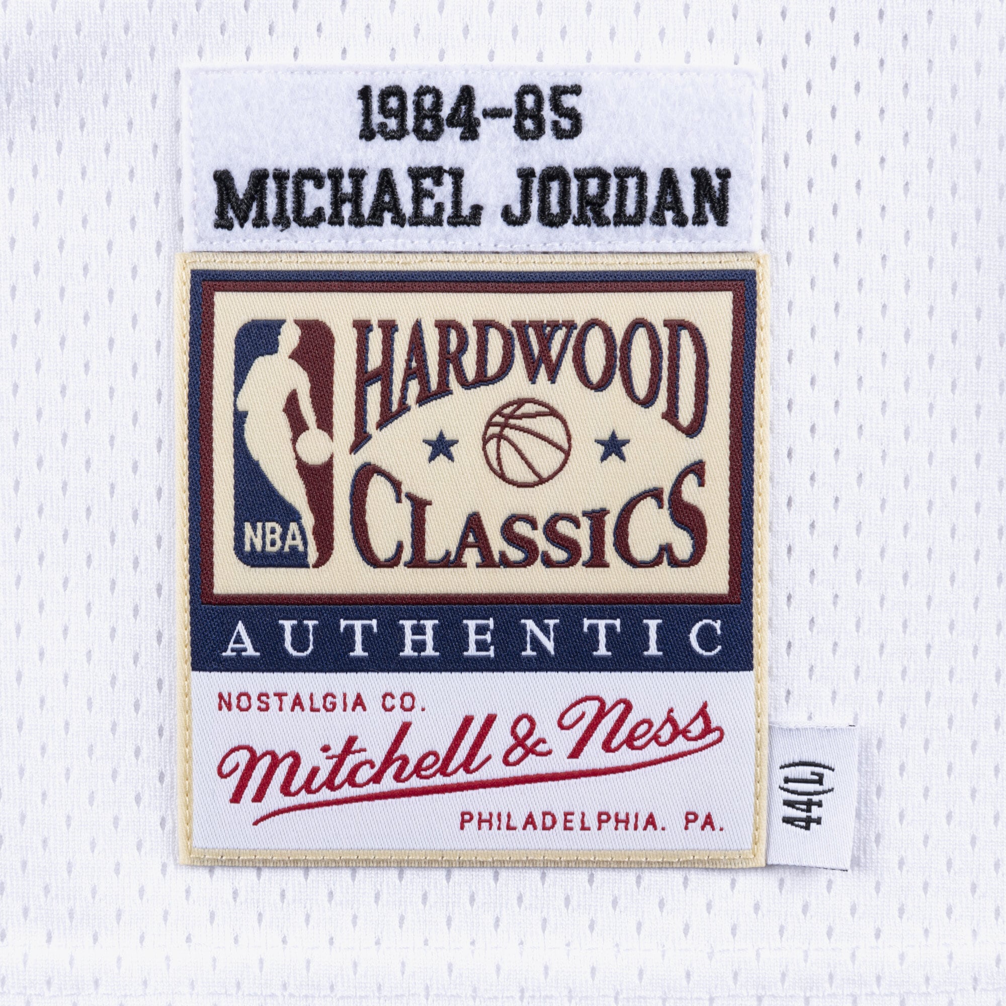 Chicago Bulls Mitchell & Ness Authentic Jersey Michael Jordan 1985-86