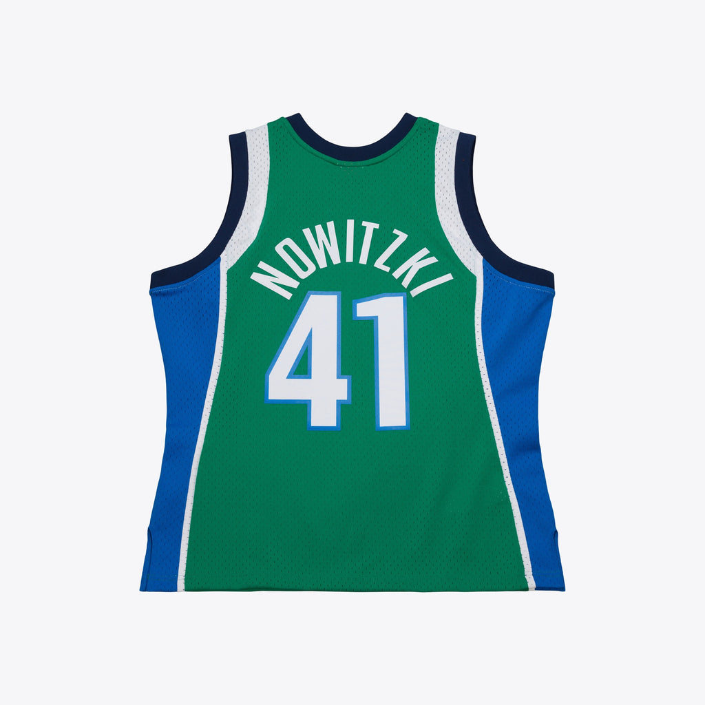 Dallas Mavericks Mitchell & Ness Swingman Jersey 2004 Dirk Nowitzki