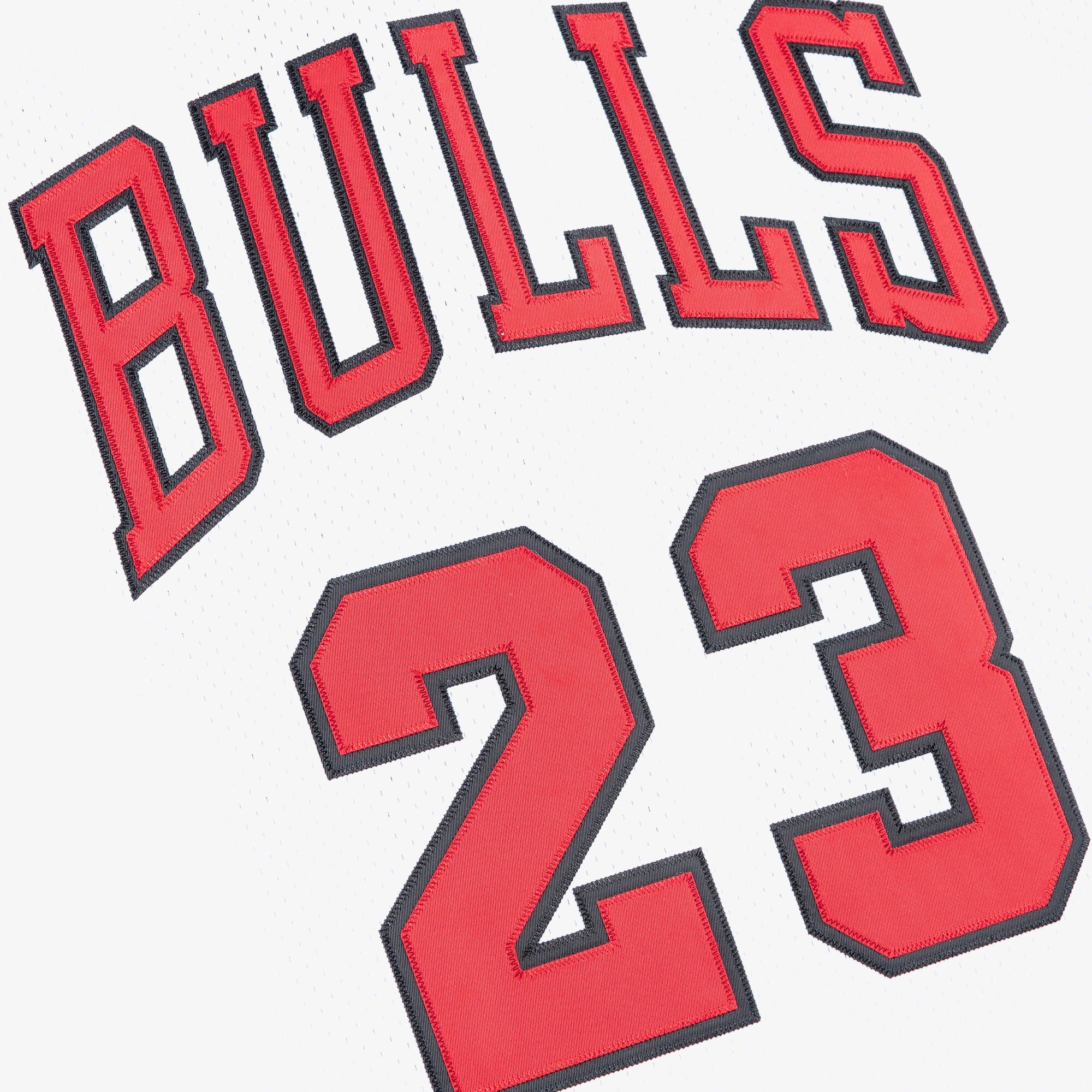 Chicago Bulls Mitchell & Ness Authentic Jersey Home Michael Jordan 1995-96