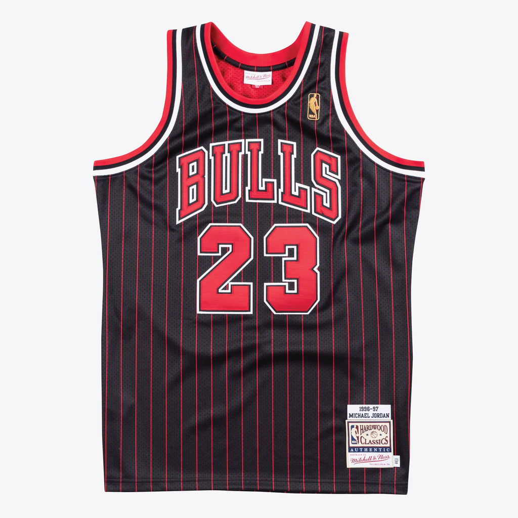 Chicago Bulls Mitchell & Ness Authentic Jersey Alternate Michael Jordan 1996-97