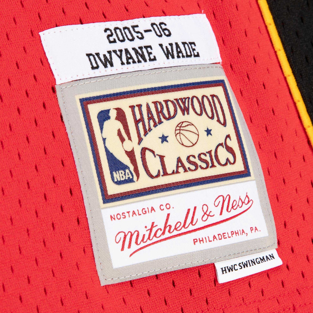 Miami Heat NBA Dwyane Wade Alternate 2005 Hardwood Classics Swingman Jersey By Mitchell & Ness