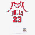 Chicago Bulls Mitchell & Ness Authentic Jersey Home Michael Jordan 1995-96