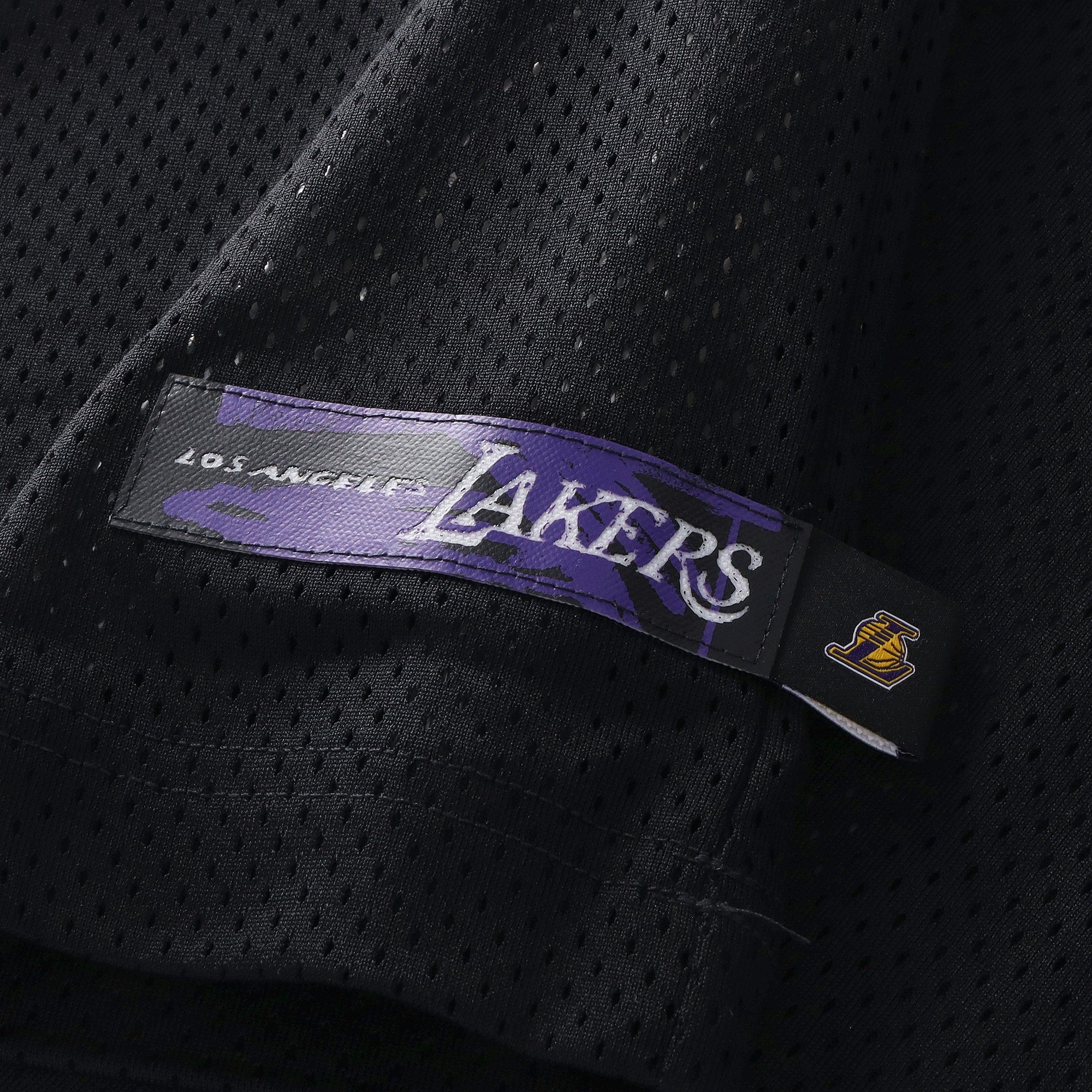 Los Angeles Lakers Nike Courtside Football Jersey - Black - Mens