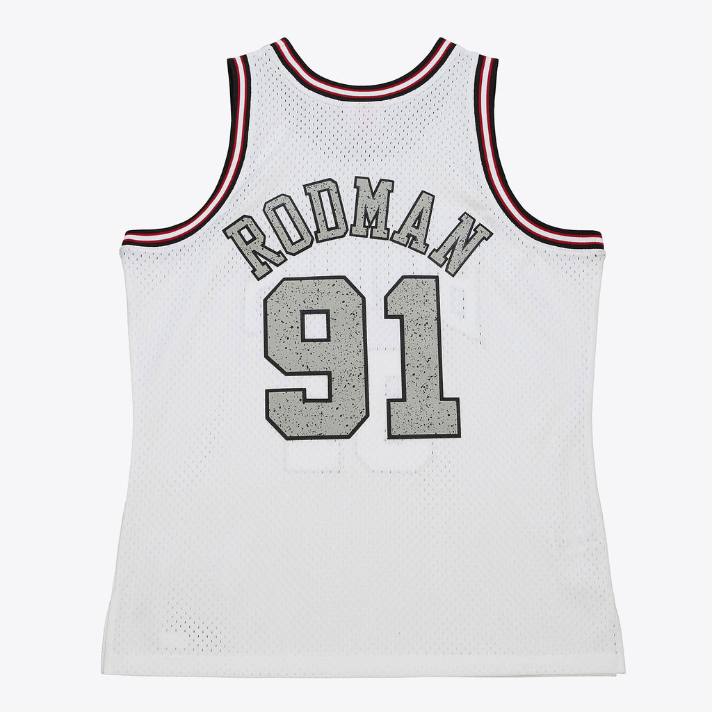 Chicago Bulls Mitchell & Ness Dennis Rodman 1997 Cracked Cement Swingman Jersey - White